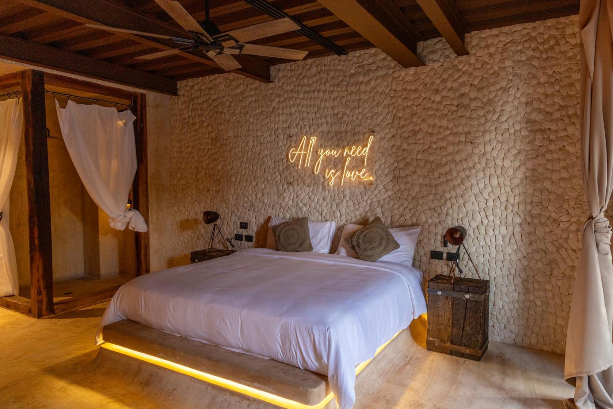 Awa Holbox Hotel Boutique - Beach Front Exteriör bild